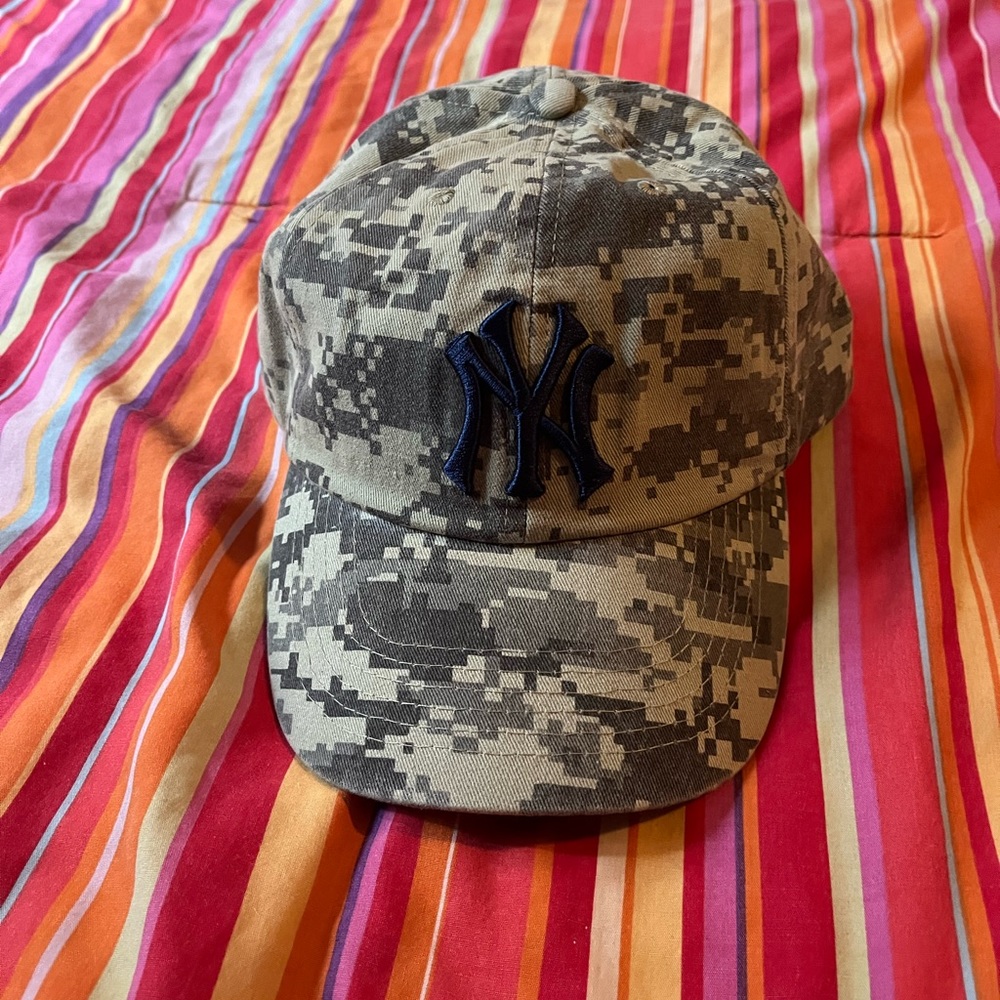Vintage New York Yankees cameo /Budweiser hat